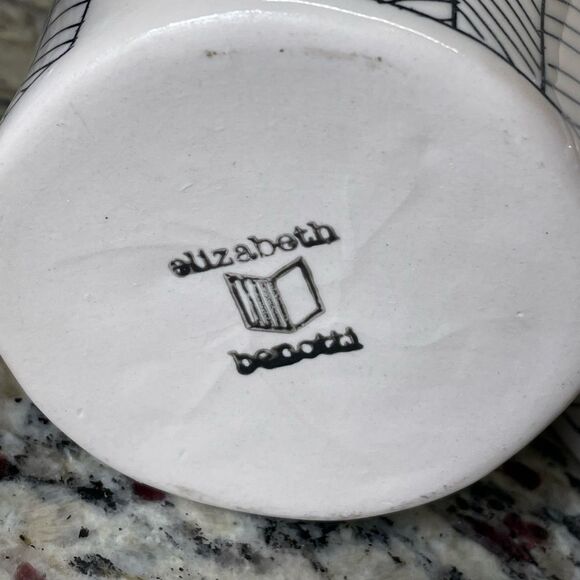 Elizabeth Benotti Handcrafted Ceramic Pottery Mugs with Herringbone Designs - Picture 10 of 14